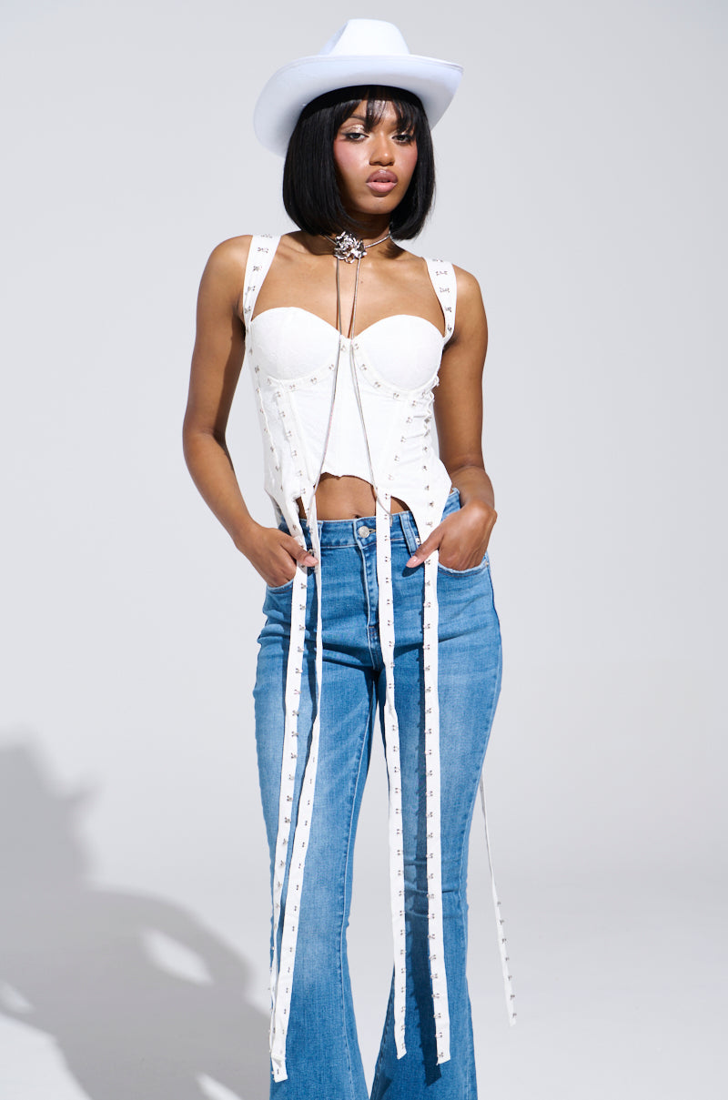 DONT THINK ABOUT IT LACE CORSET