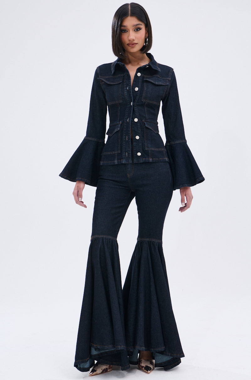 EVERYDAY LIVIN' DENIM SUPER FLARE LEG PANT