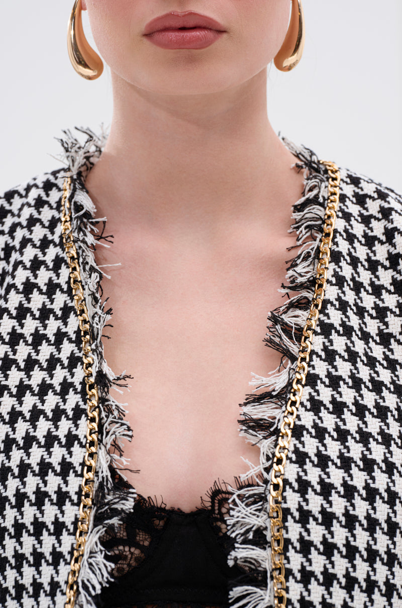 INVITE ONLY CHAIN TRIM BLAZER