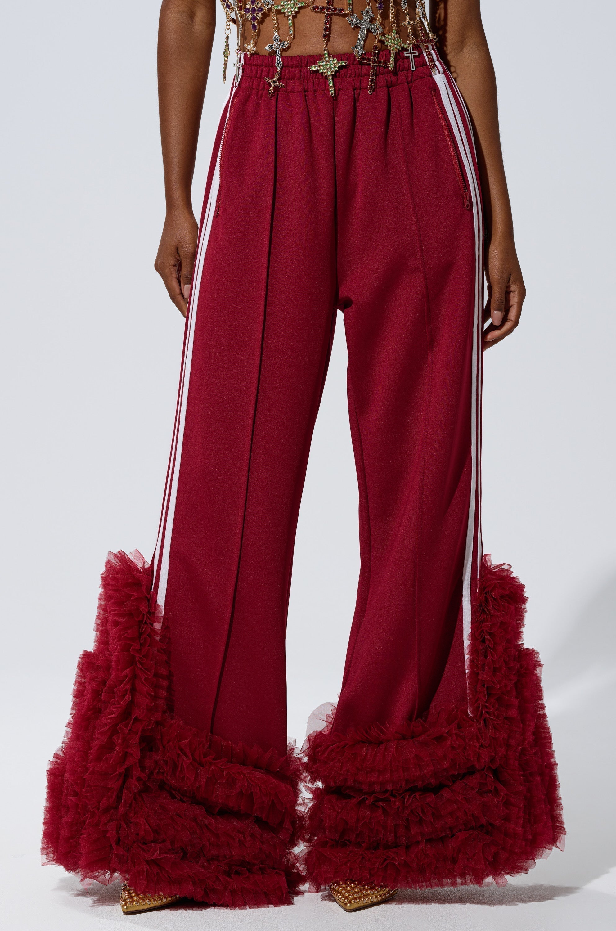 MODERN JAM TRACK PANT WITH TULLE IN BURGUNDY