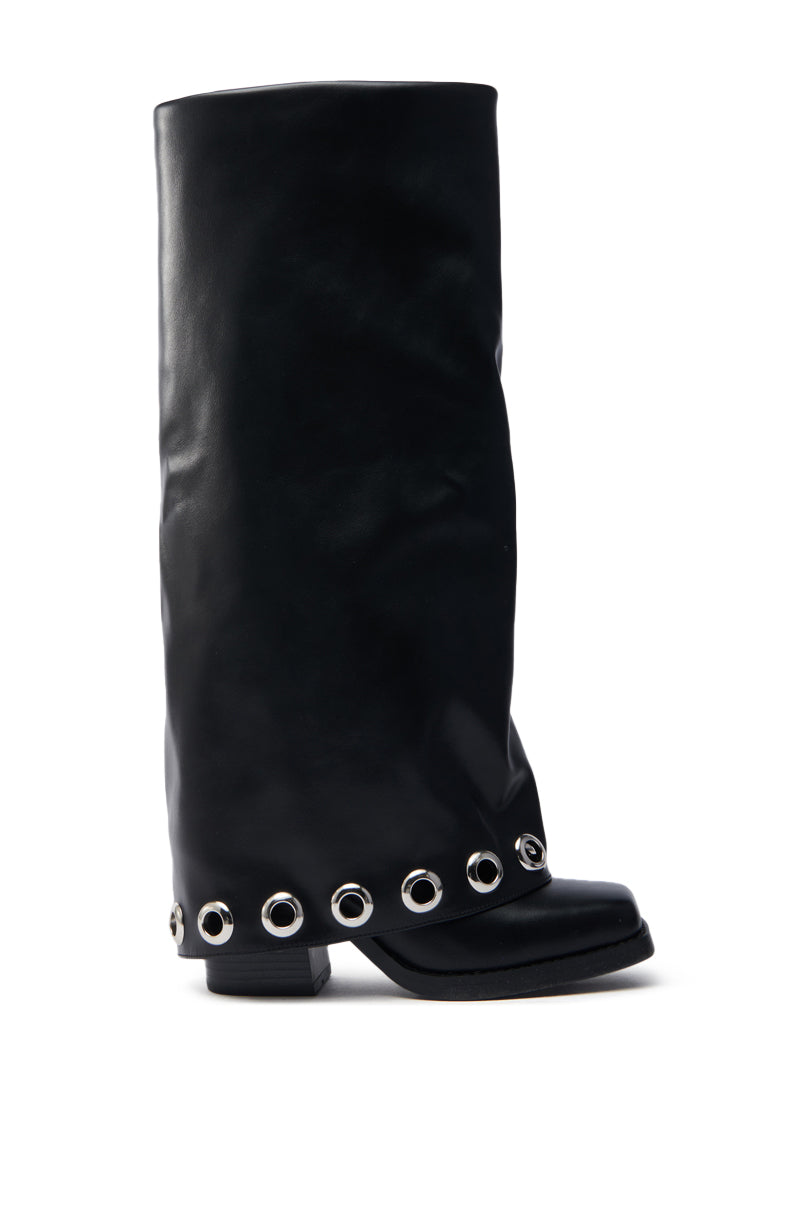 AZALEA WANG BLACK FOLD OVER CHUNKY BOOT