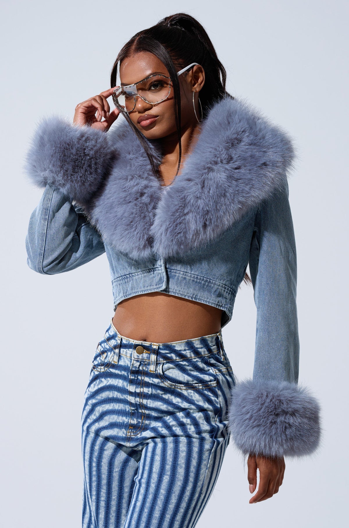 GISELE CROP DENIM BLAZER