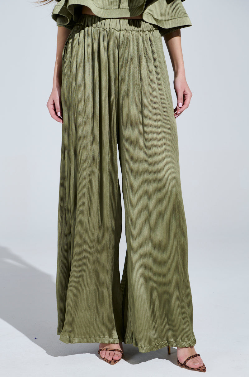 FLY AWAY WITH ME PLEATED PALAZZO PANT
