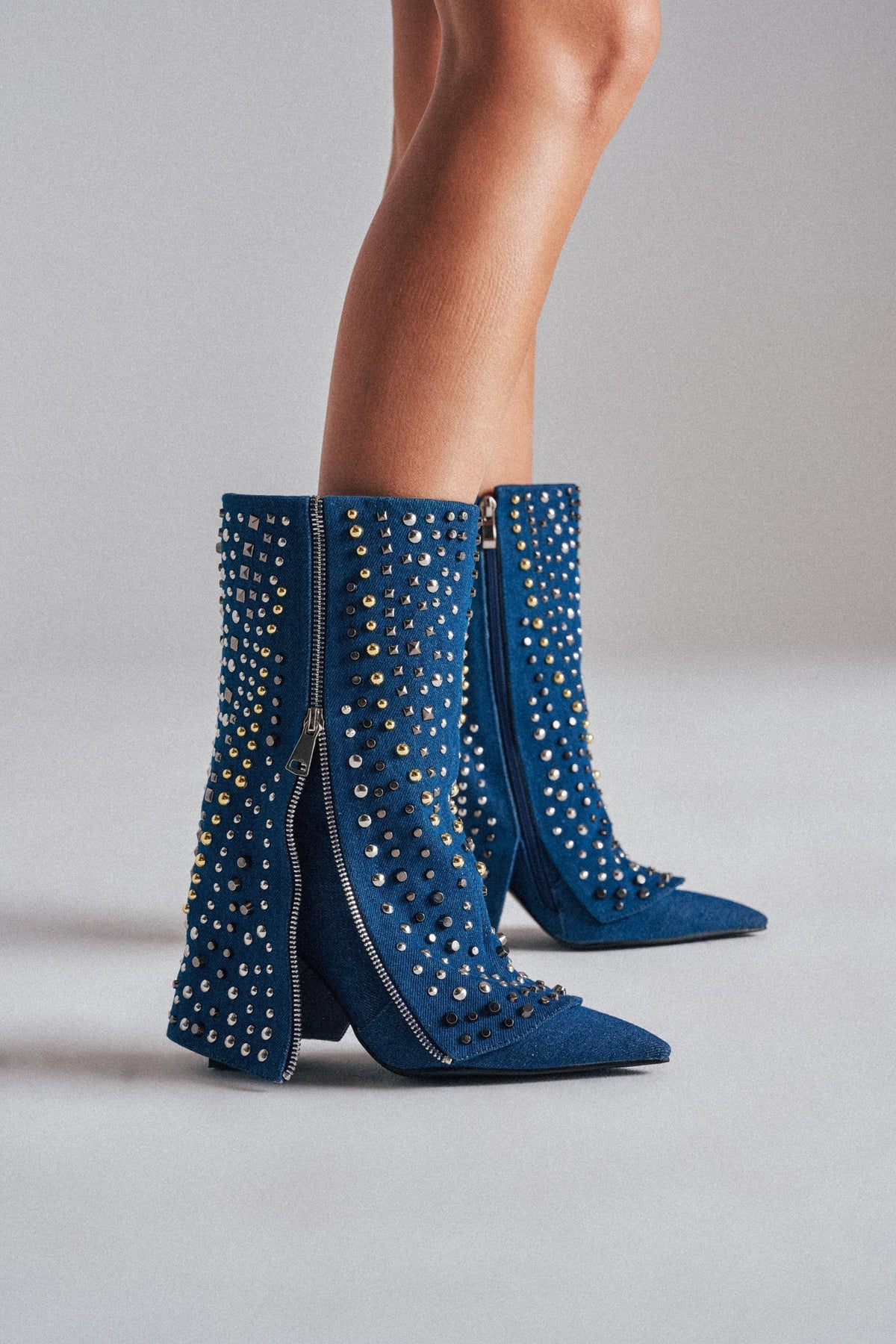 AZALEA WANG HENZI DENIM STUDDED CHUNKY BOOTIE