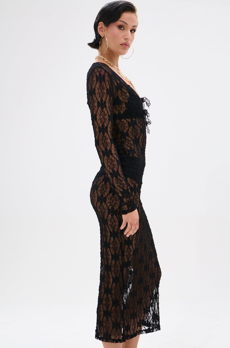LIZZIE LACE MAXI DRESS