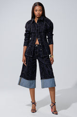 FEELS LIKE MONEY DENIM BERMUDA SHORT