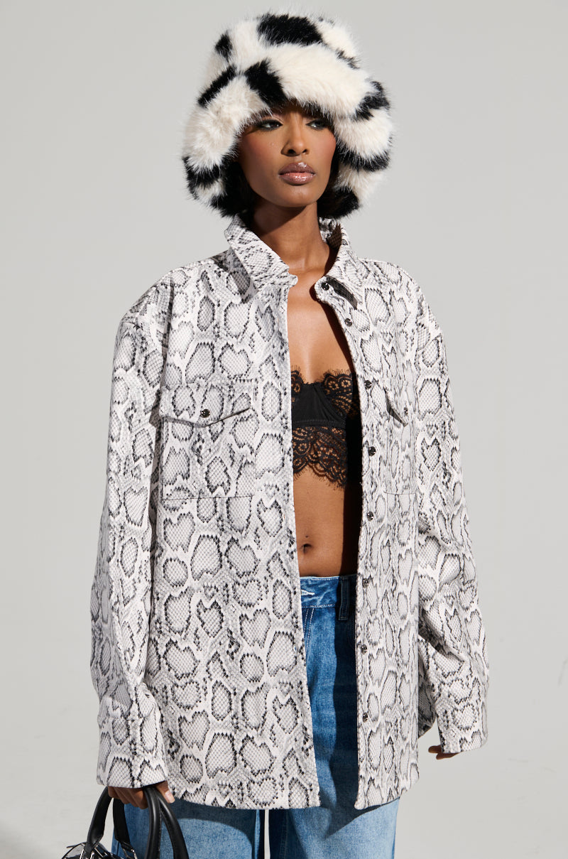 COLD BLOODED BUTTON UP