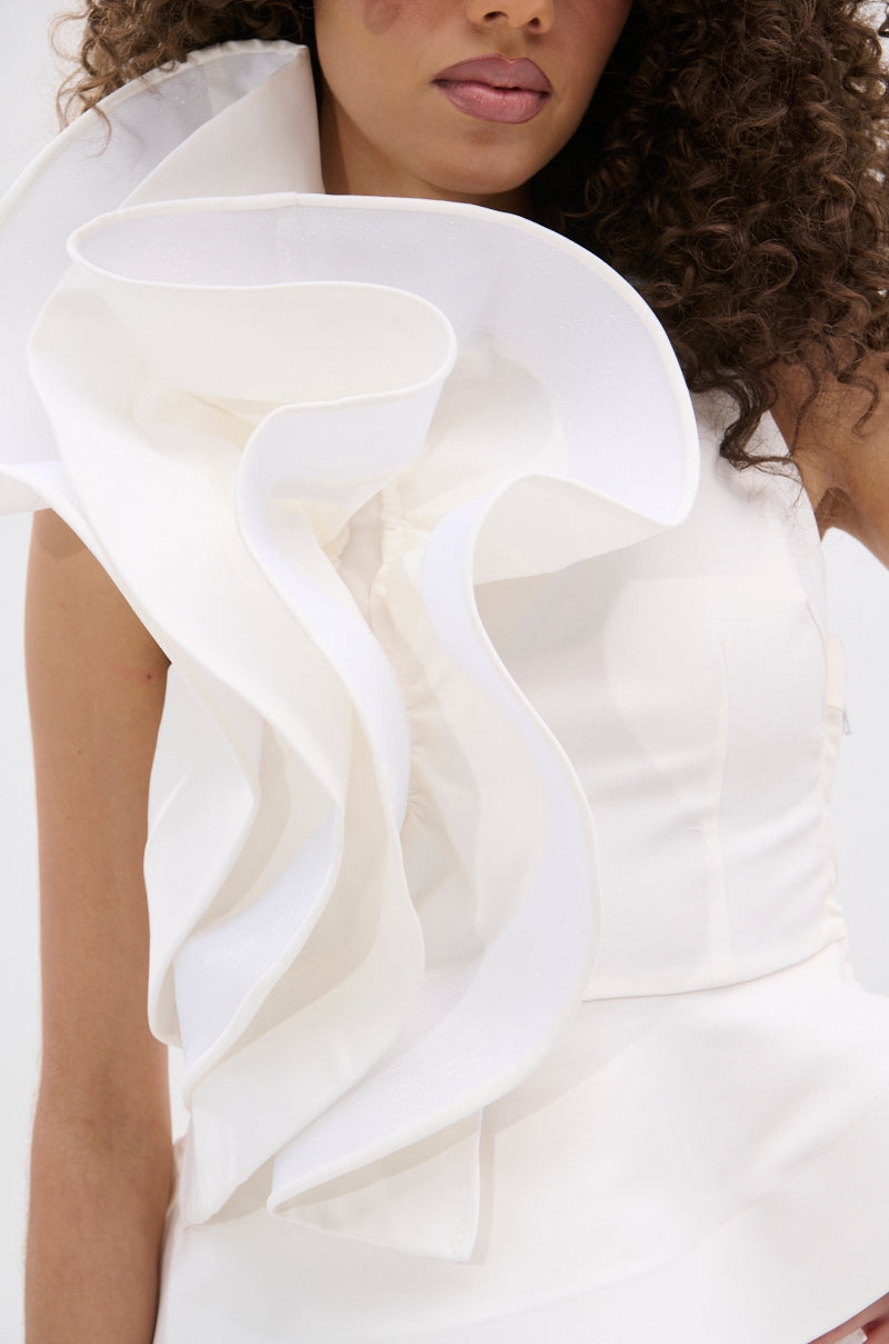 JULIETTE EXAGERATD RUFFLE BLOUSE