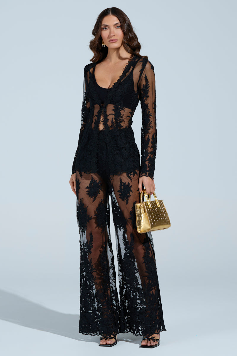 KAI LACE BLAZER IN BLACK