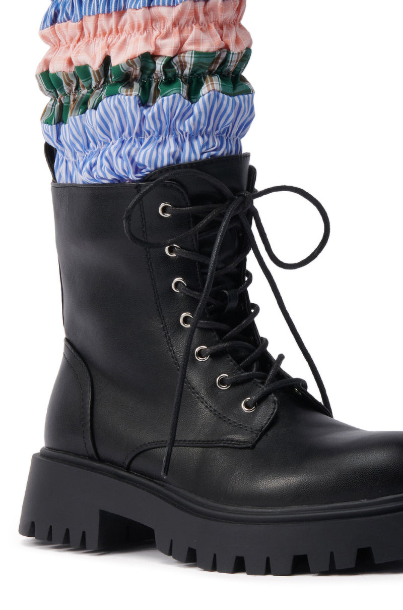 AZALEA WANG LUBNA BLACK FABRIC DETAIL BOOTIE