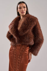 POPPY CROPPED FAUX FUR IN BROWN