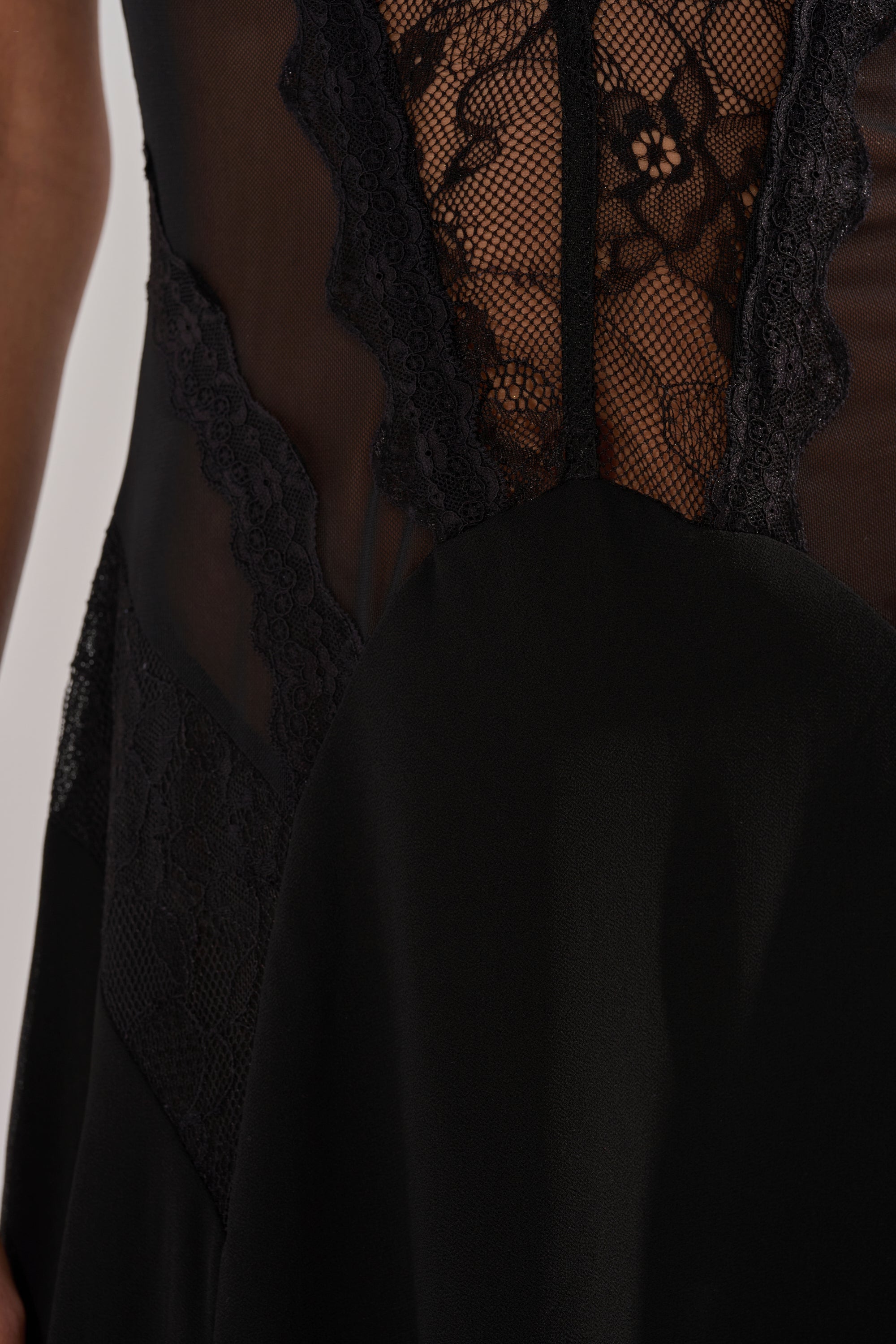LEILA MAXI DRESS