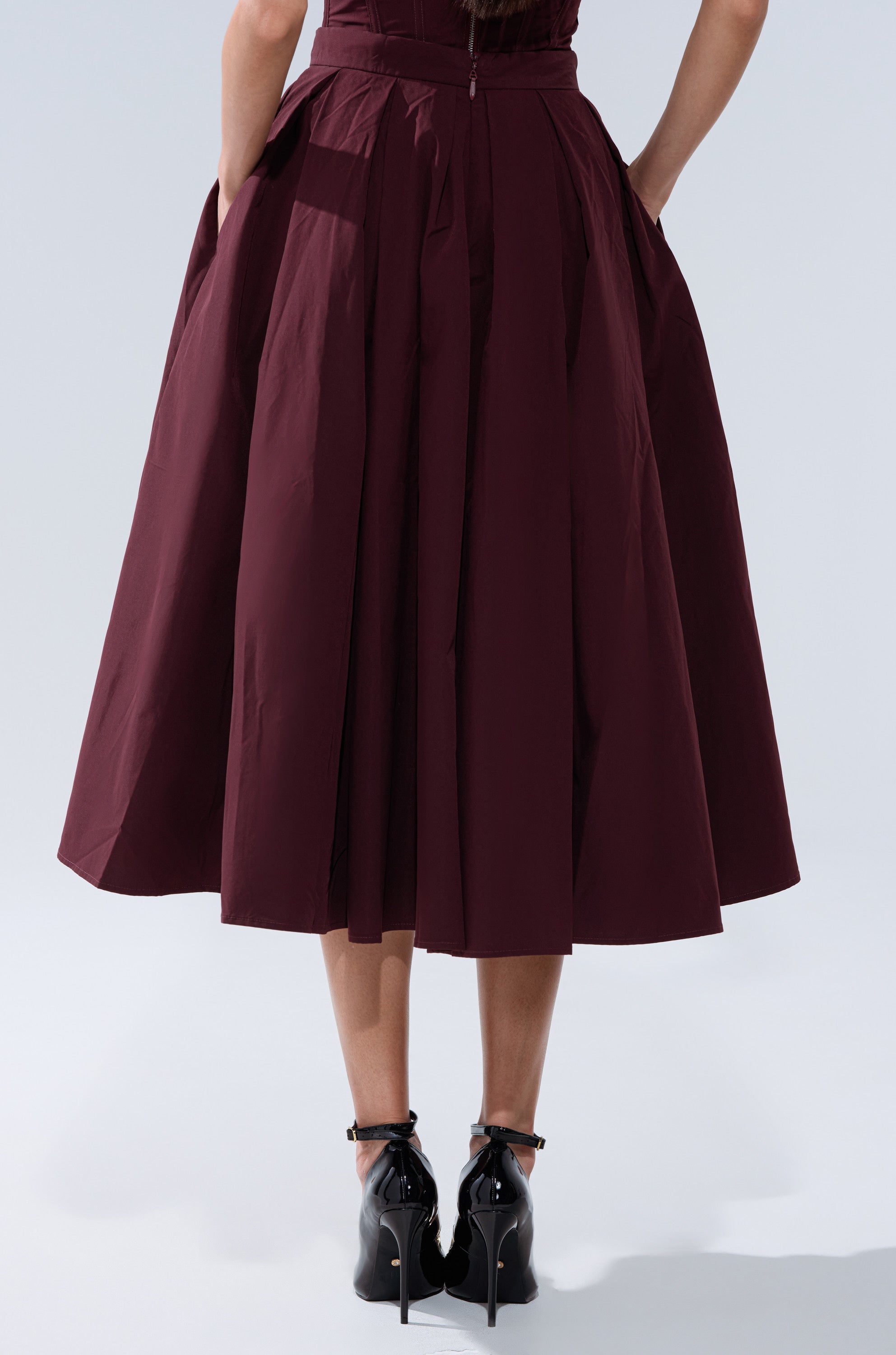 LOVE THIS FOR YOU MAXI SKIRT IN BROWN