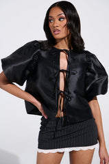 PRAIRIE CHIC CROPPED TIE FRONT BLOUSE