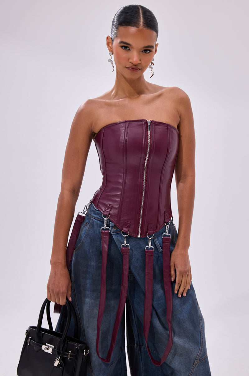 FAN FAVORITE FAUX LEATHER CORSET