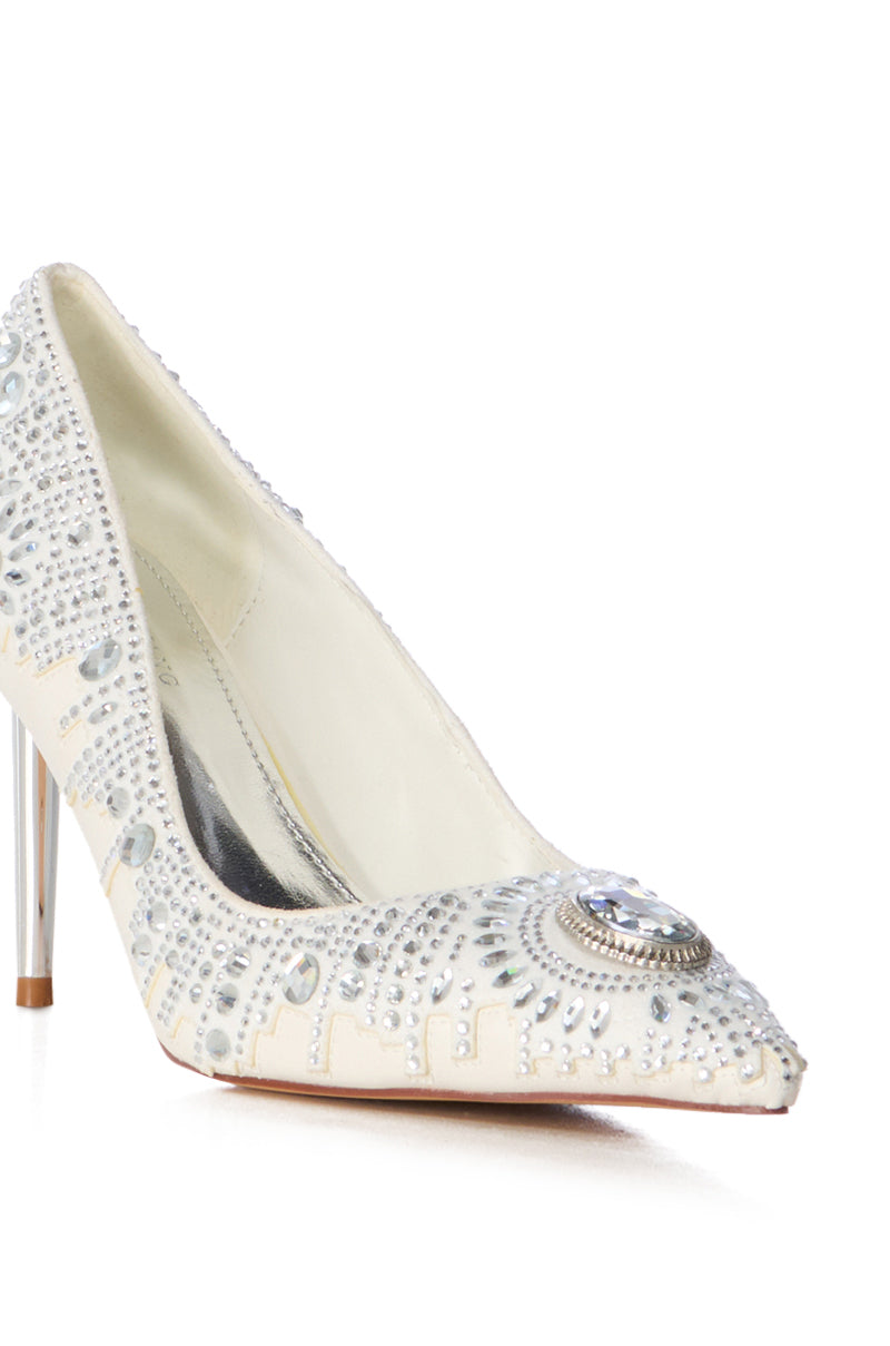 AZALEA WANG ALESSIO SILVER EMBELLISHED PUMP