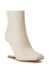AZALEA WANG ARIANNA SMOOTH VEGAN LEATHER WEDGE BOOTIE IN BONE