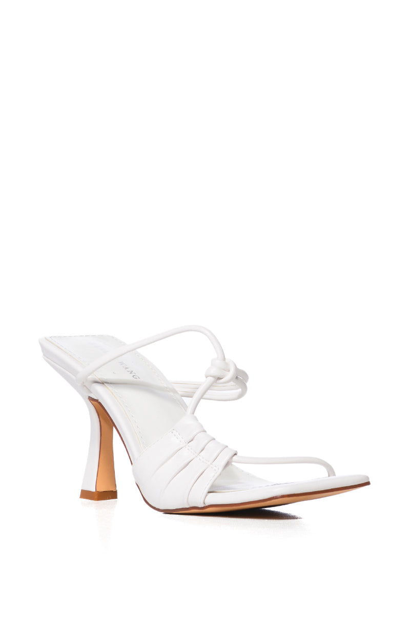 AZALEA WANG BEEBA WHITE SANDAL