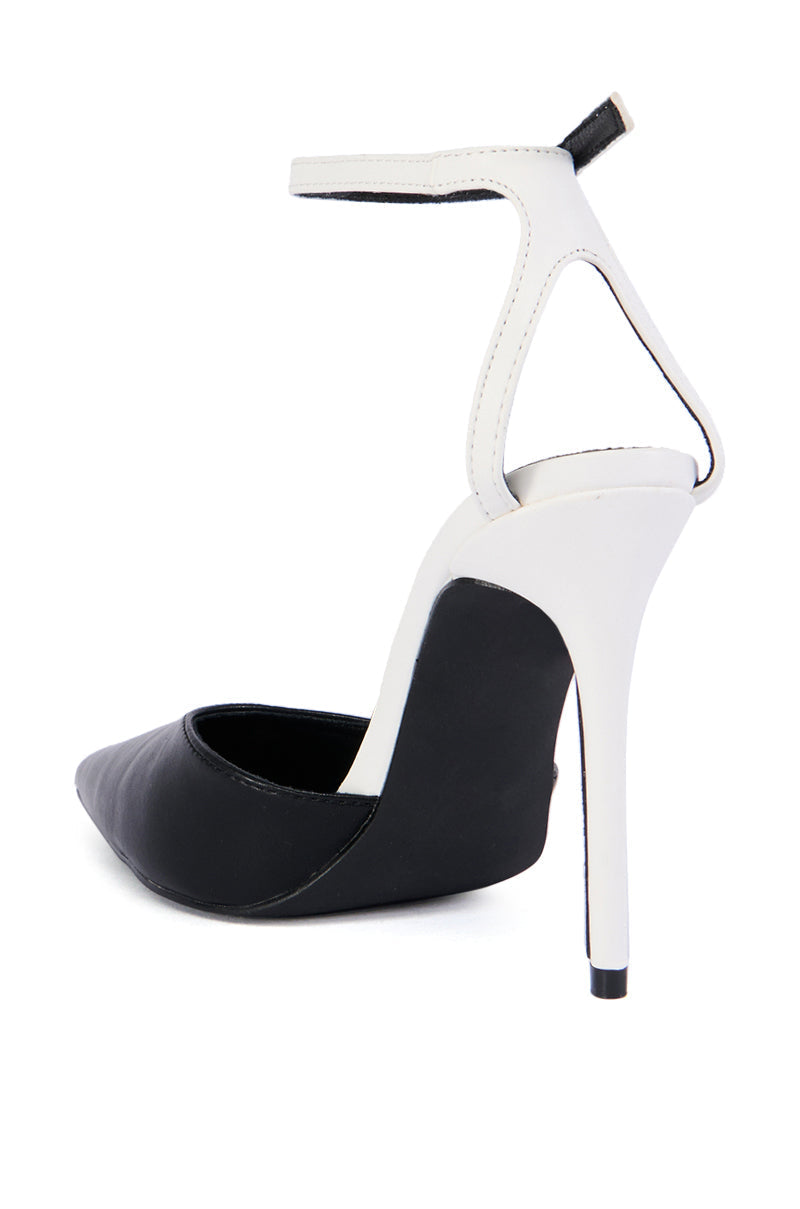 AZALEA WANG TIDINGS BLACK PUMP