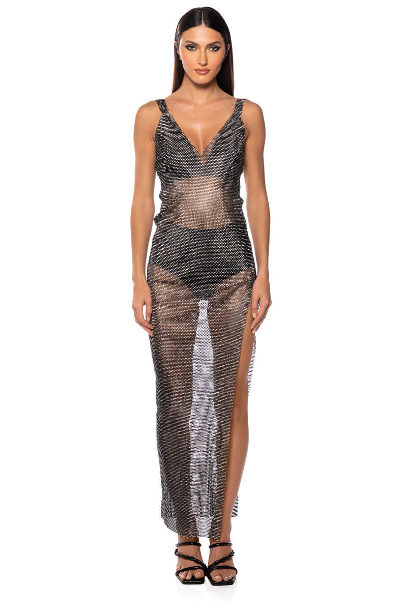 DIVA ENERGY V-NECK MAXI DRESS