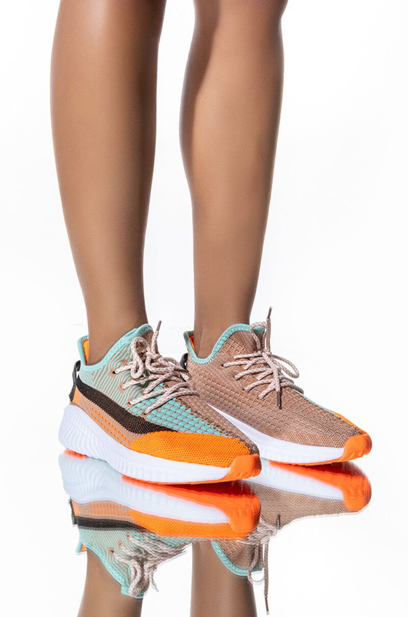DO IT LIKE THIS FLAT SNEAKER