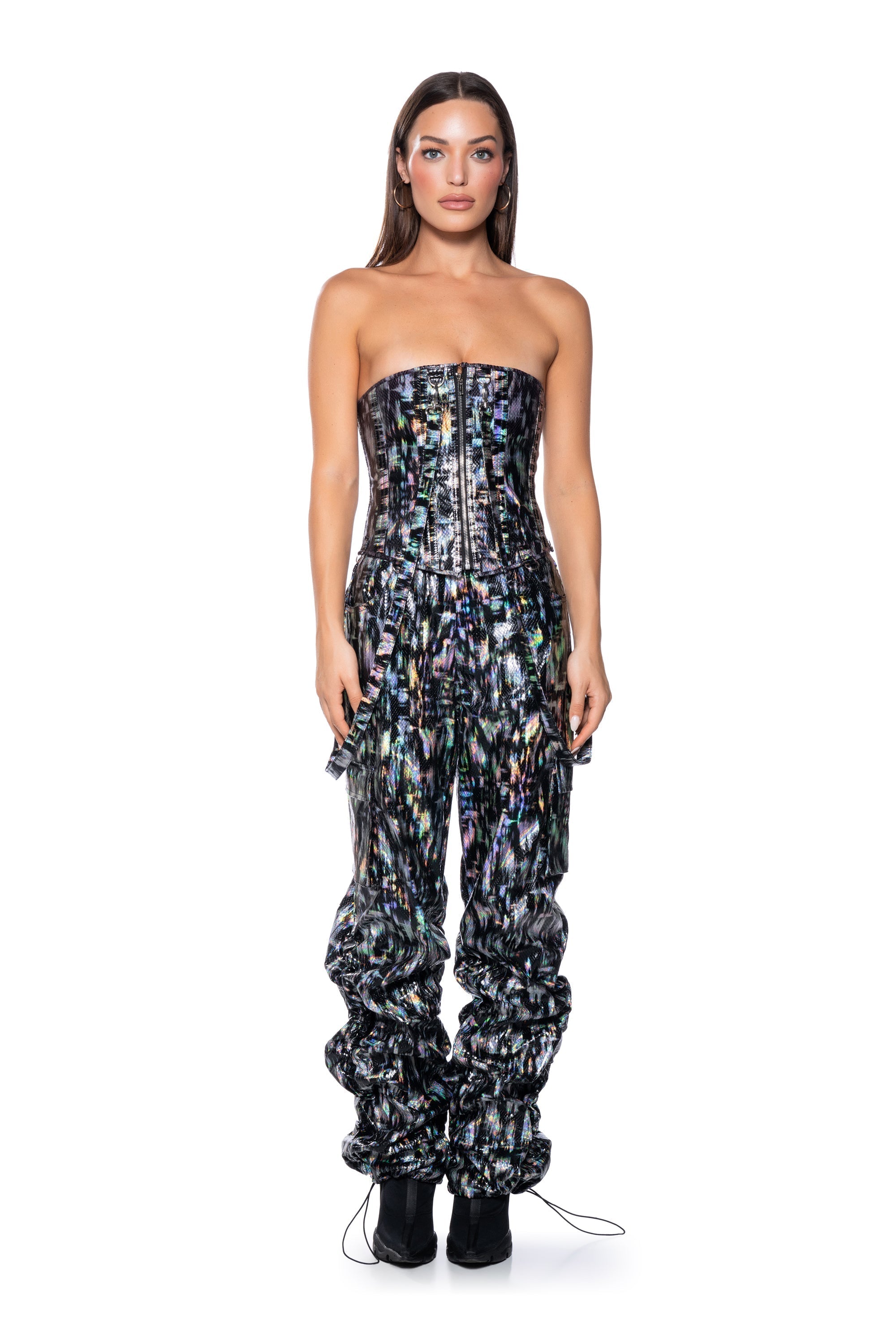 ENVISION ME RUCHED CARGO PANT