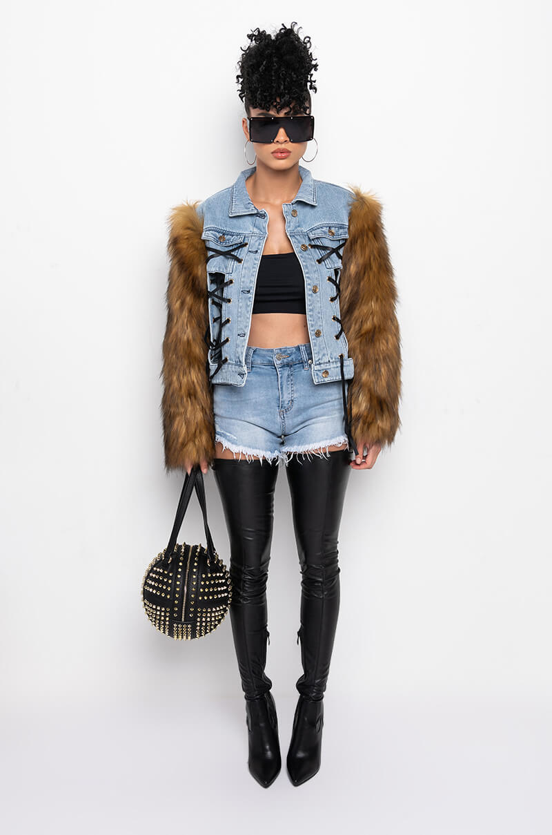 FLEX-FIT HIGH WAISTED SUPER STRETCHY DENIM SHORTS