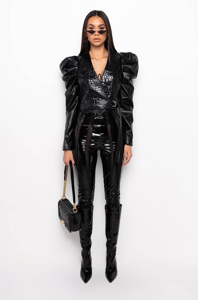 FIND LOVE WRAP PLEATHER JACKET