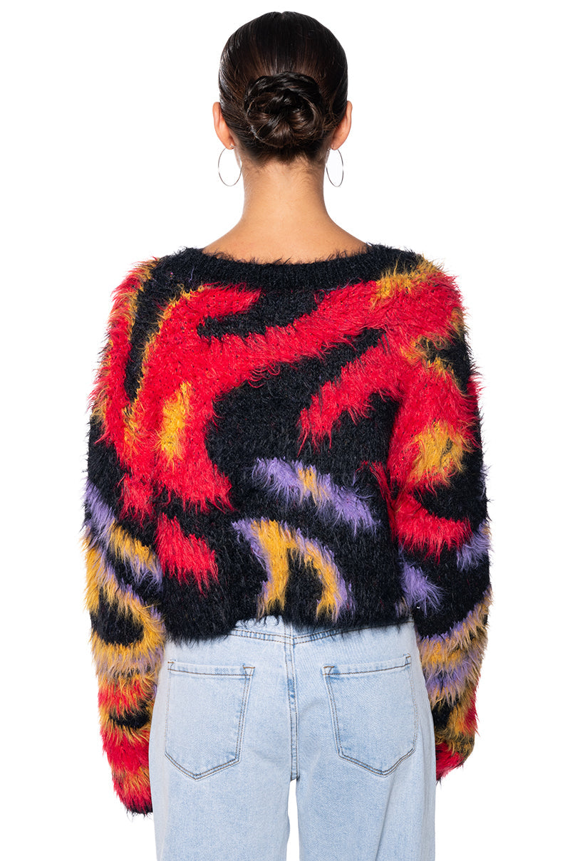 FULL OF CONFIDENCE CROPPED FUZZY SWEATER
