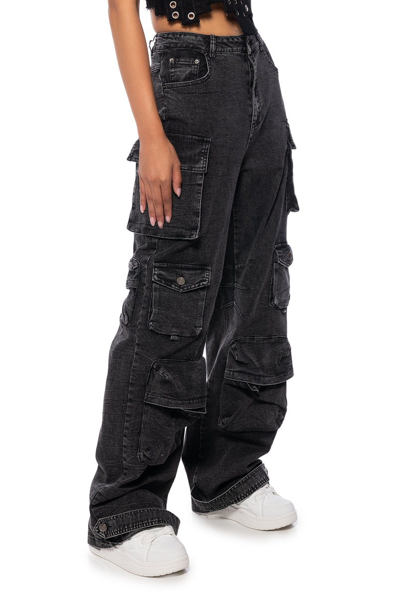 GIVE IT TO ME DENIM CARGO PANT