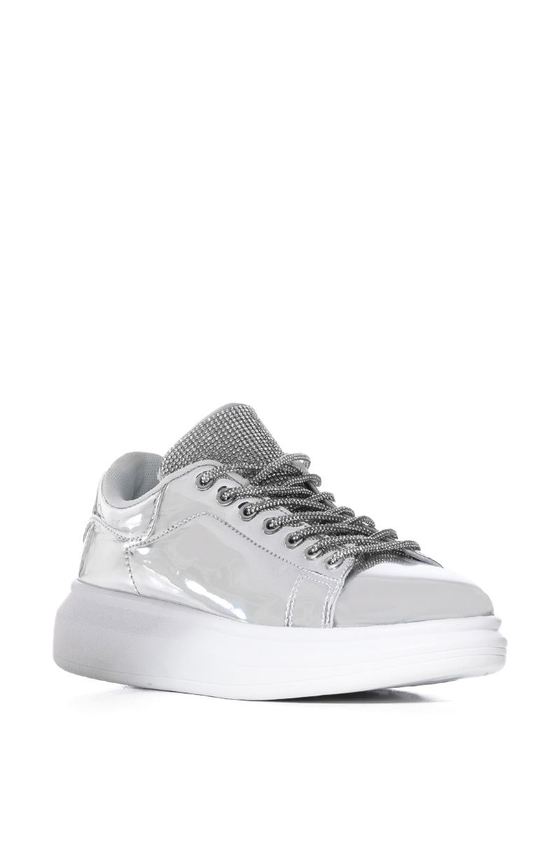 GLEAM TEAM METALLIC SNEAKER IN SILVER
