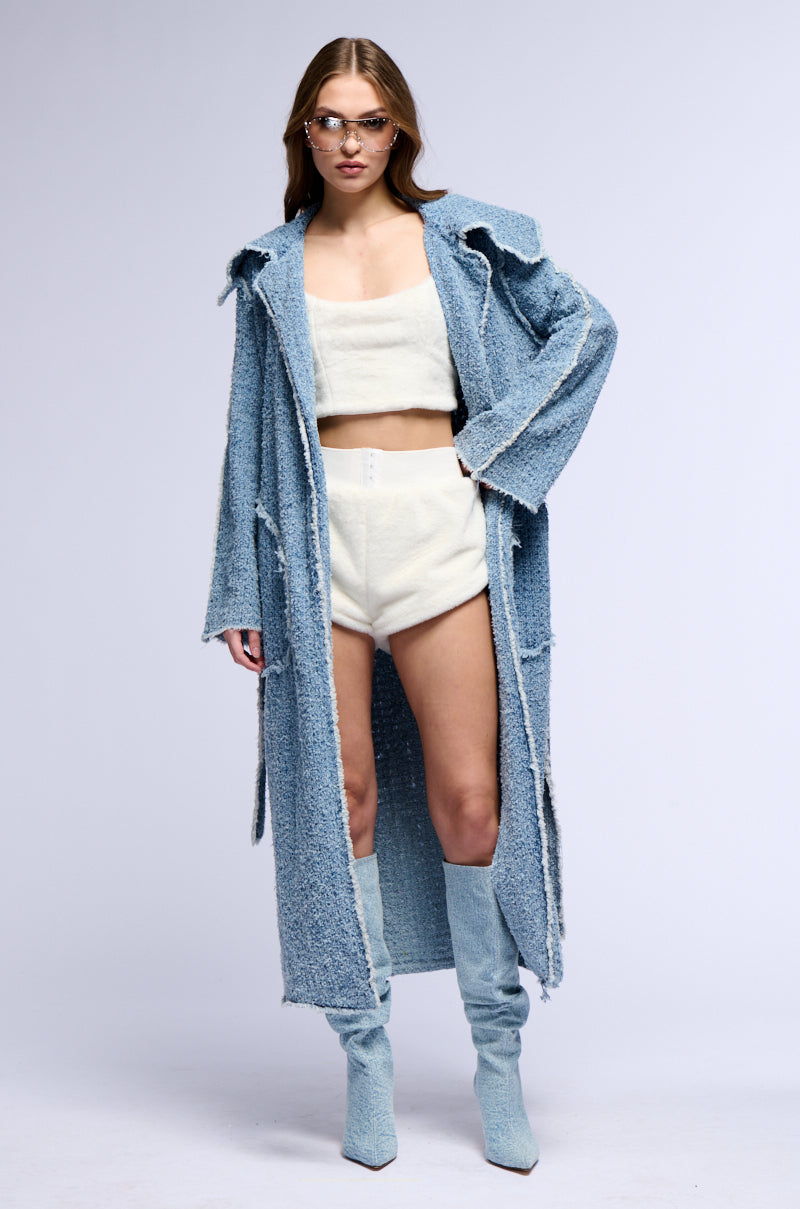 GOT MY FUR ON MINI SHORT