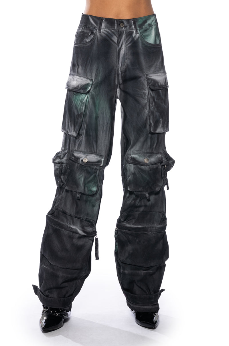 I AINT WORRIED CARGO PANTS
