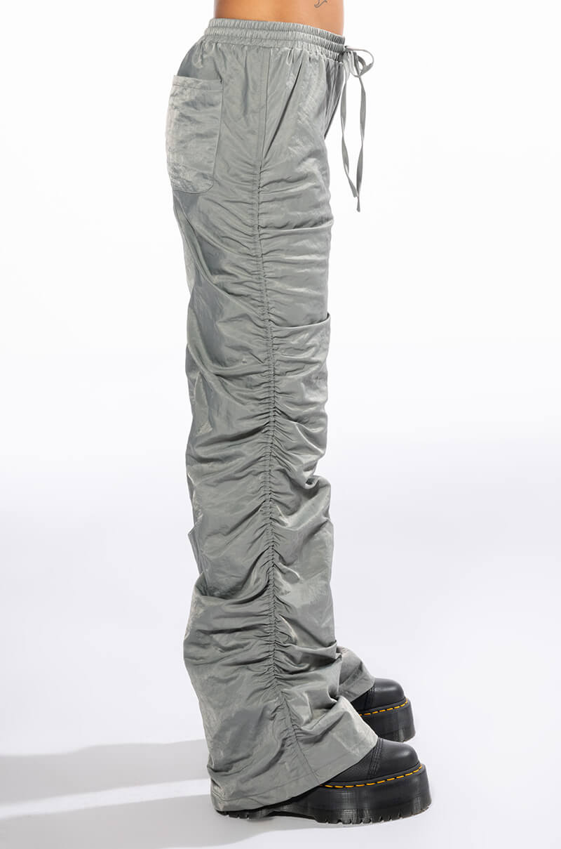 I JUST WANNA BE SEEN JOGGERS