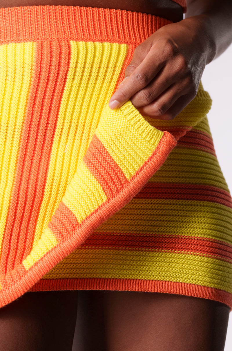 IN ANOTHER LIFE KNIT MINI SKIRT
