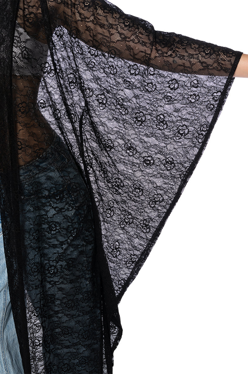 KIKI LACE DUSTER