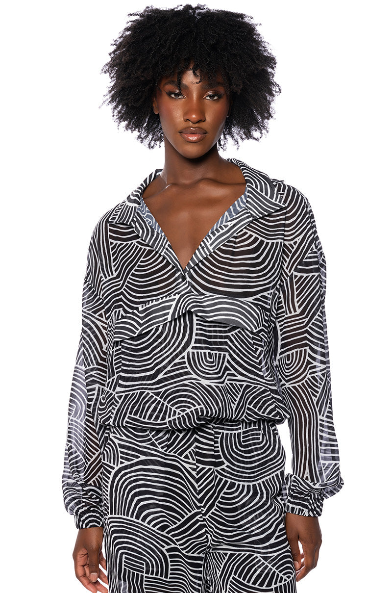 NEVER ENDING HILLS LIGHT PULLOVER