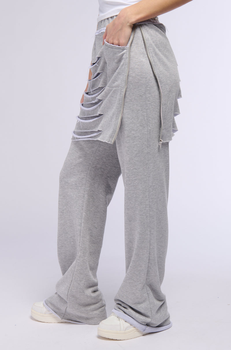 RAIN LAYERED SHREDDED SKIRT OVERLAY SWEATPANT